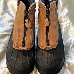 BOOTS, SNOW &/OR HIKING, ANKLE HEIGHT, ASCENT, SZ 7, SUEDE LEATHER, TAN & BLACK,